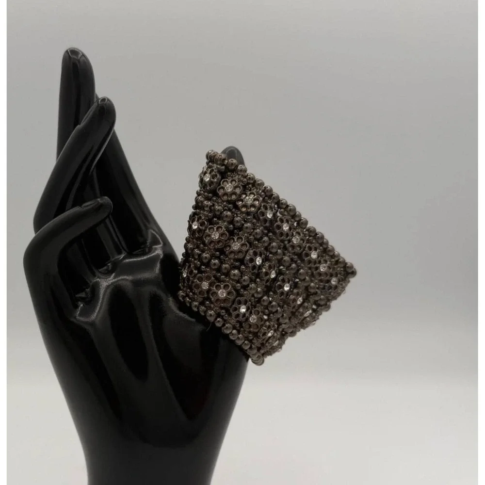VTG Gunmetal Tone Floral Rhinestone Stretch‎ Cuff Bracelet Wide Beaded Stacked